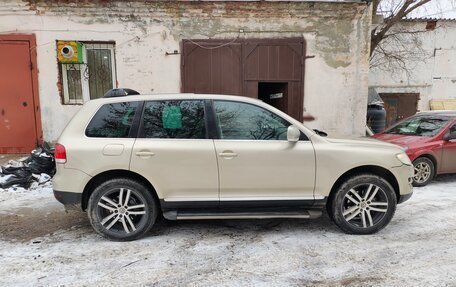 Volkswagen Touareg III, 2003 год, 850 000 рублей, 11 фотография