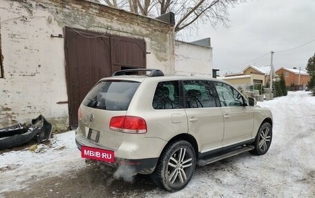 Volkswagen Touareg III, 2003 год, 850 000 рублей, 10 фотография