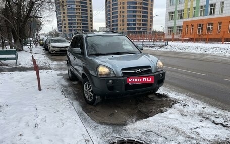 Hyundai Tucson III, 2008 год, 850 000 рублей, 2 фотография