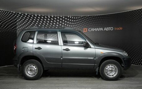 Chevrolet Niva I рестайлинг, 2010 год, 527 100 рублей, 5 фотография