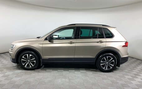 Volkswagen Tiguan II, 2019 год, 2 255 000 рублей, 8 фотография