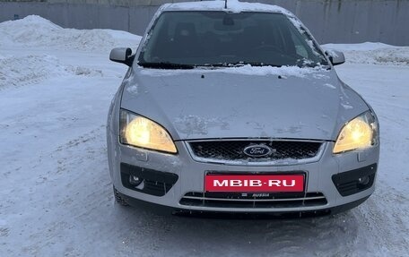 Ford Focus II рестайлинг, 2006 год, 680 000 рублей, 1 фотография