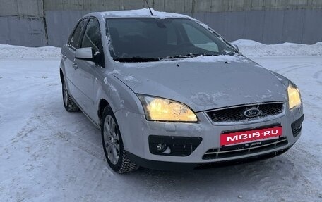 Ford Focus II рестайлинг, 2006 год, 680 000 рублей, 2 фотография