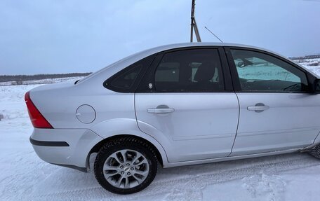 Ford Focus II рестайлинг, 2006 год, 680 000 рублей, 9 фотография