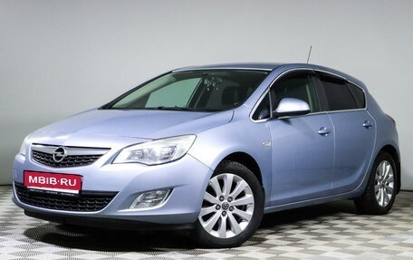 Opel Astra J, 2011 год, 816 500 рублей, 1 фотография