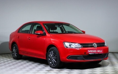 Volkswagen Jetta VI, 2012 год, 851 000 рублей, 3 фотография