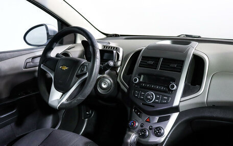 Chevrolet Aveo III, 2013 год, 736 000 рублей, 9 фотография