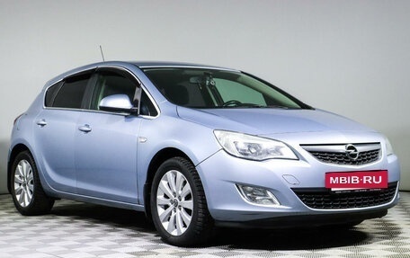 Opel Astra J, 2011 год, 816 500 рублей, 3 фотография