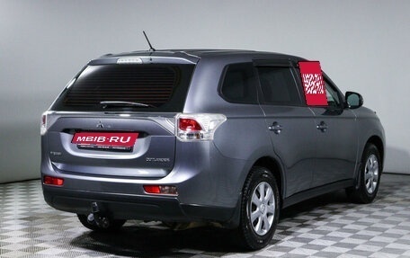 Mitsubishi Outlander III рестайлинг 3, 2013 год, 1 725 000 рублей, 5 фотография