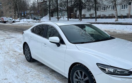 Mazda 6, 2019 год, 2 240 000 рублей, 3 фотография