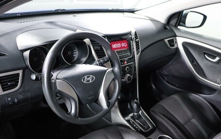 Hyundai i30 II рестайлинг, 2015 год, 1 472 000 рублей, 14 фотография