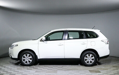 Mitsubishi Outlander III рестайлинг 3, 2013 год, 1 644 500 рублей, 8 фотография