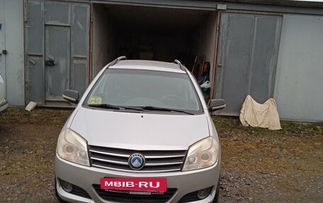 Geely MK Cross I, 2012 год, 490 000 рублей, 3 фотография