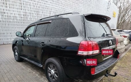 Toyota Land Cruiser 200, 2009 год, 2 650 000 рублей, 3 фотография