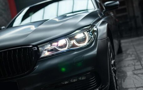 BMW 7 серия, 2015 год, 3 850 000 рублей, 7 фотография