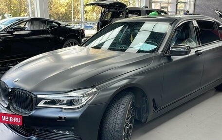 BMW 7 серия, 2015 год, 3 850 000 рублей, 8 фотография