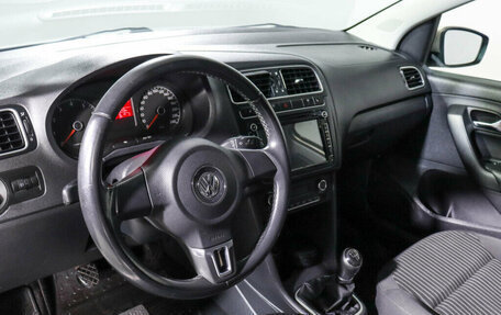 Volkswagen Polo VI (EU Market), 2013 год, 862 500 рублей, 14 фотография