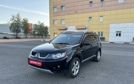 Mitsubishi Outlander III рестайлинг 3, 2007 год, 1 300 000 рублей, 1 фотография