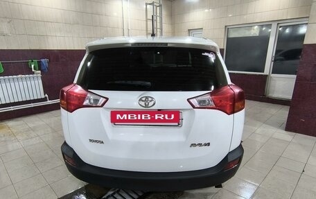 Toyota RAV4, 2012 год, 2 050 000 рублей, 11 фотография