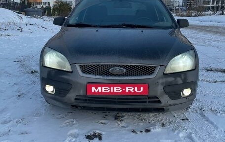 Ford Focus II рестайлинг, 2007 год, 700 000 рублей, 3 фотография