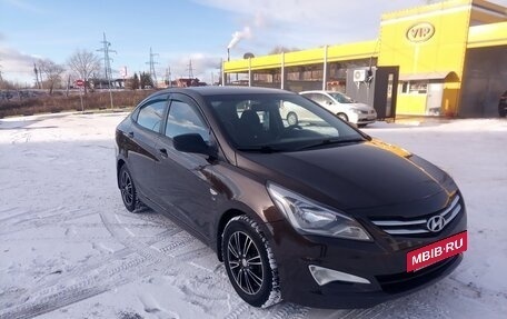 Hyundai Solaris II рестайлинг, 2015 год, 940 000 рублей, 7 фотография