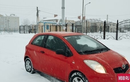 Toyota Yaris III рестайлинг, 2007 год, 520 000 рублей, 7 фотография