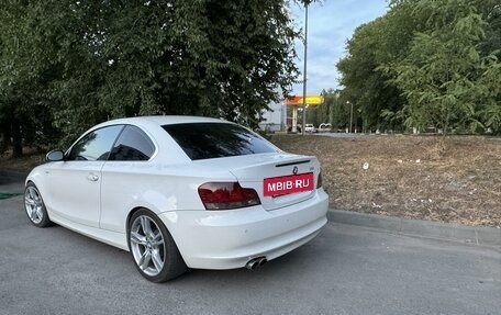 BMW 1 серия, 2008 год, 1 700 000 рублей, 21 фотография