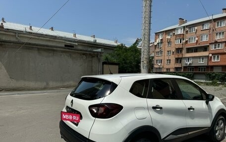 Renault Kaptur I рестайлинг, 2018 год, 1 600 000 рублей, 14 фотография