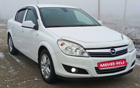 Opel Astra H, 2013 год, 1 100 000 рублей, 27 фотография