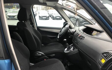 Citroen C4 Picasso II рестайлинг, 2011 год, 649 000 рублей, 9 фотография