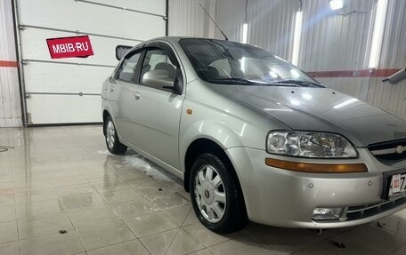 Chevrolet Aveo III, 2004 год, 500 000 рублей, 4 фотография