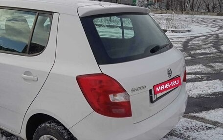 Skoda Fabia II, 2013 год, 850 000 рублей, 3 фотография