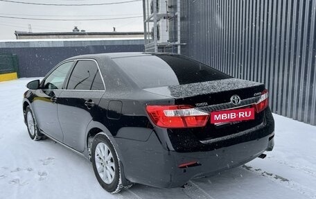 Toyota Camry, 2012 год, 1 730 000 рублей, 3 фотография