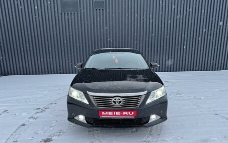 Toyota Camry, 2012 год, 1 730 000 рублей, 6 фотография