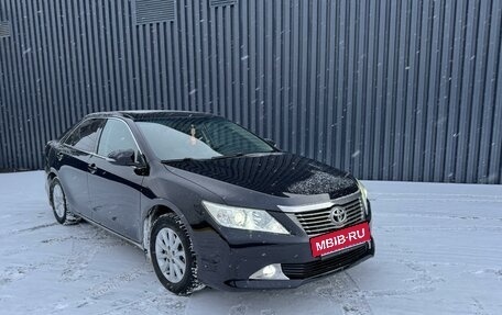 Toyota Camry, 2012 год, 1 730 000 рублей, 10 фотография