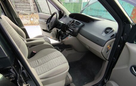 Renault Scenic III, 2005 год, 570 000 рублей, 10 фотография