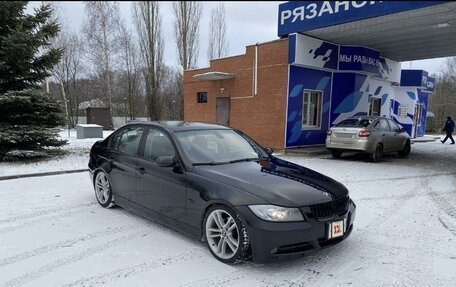 BMW 3 серия, 2005 год, 989 000 рублей, 3 фотография