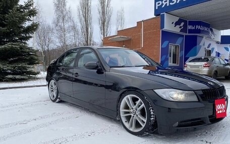 BMW 3 серия, 2005 год, 989 000 рублей, 4 фотография