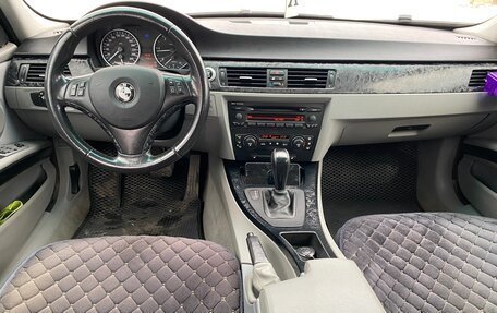 BMW 3 серия, 2005 год, 989 000 рублей, 10 фотография