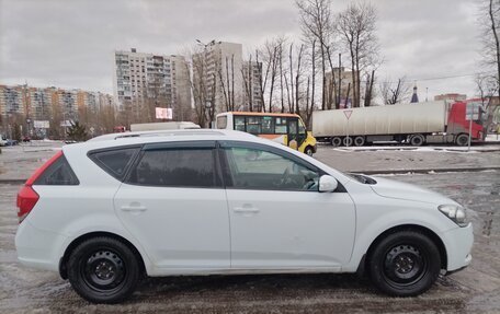 KIA cee'd I рестайлинг, 2010 год, 840 000 рублей, 8 фотография