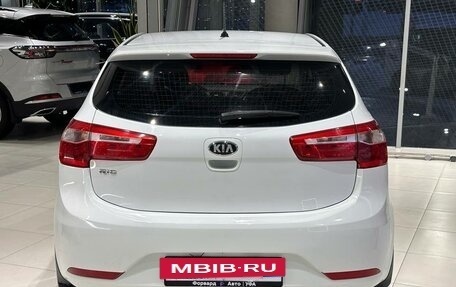 KIA Rio III рестайлинг, 2014 год, 785 990 рублей, 9 фотография