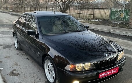 BMW 5 серия, 2002 год, 1 300 000 рублей, 1 фотография