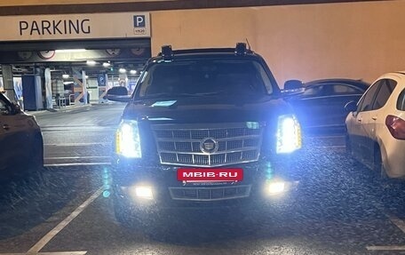 Cadillac Escalade III, 2012 год, 3 800 000 рублей, 34 фотография