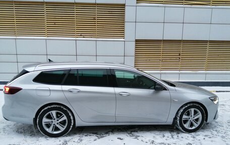 Opel Insignia II рестайлинг, 2020 год, 3 000 000 рублей, 2 фотография