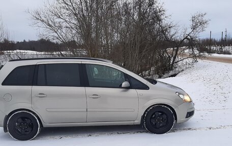 Opel Zafira B, 2007 год, 630 000 рублей, 3 фотография