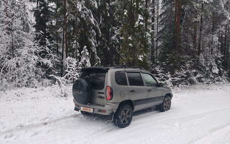 Chevrolet Niva I рестайлинг, 2004 год, 400 000 рублей, 5 фотография