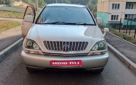 Toyota Harrier, 1998 год, 815 000 рублей, 9 фотография