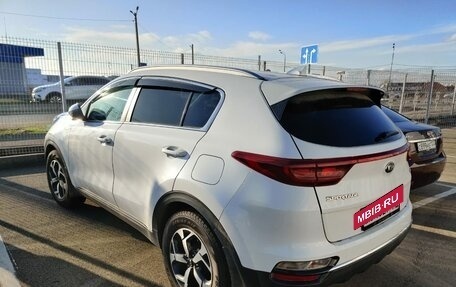 KIA Sportage IV рестайлинг, 2018 год, 1 930 000 рублей, 3 фотография