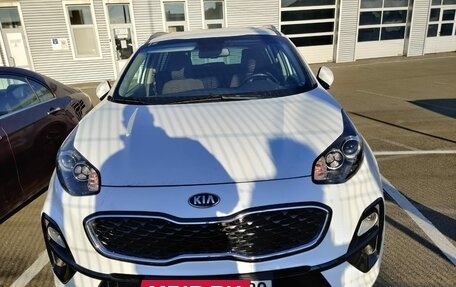 KIA Sportage IV рестайлинг, 2018 год, 1 930 000 рублей, 2 фотография