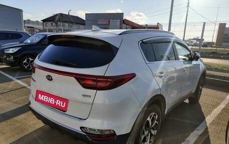 KIA Sportage IV рестайлинг, 2018 год, 1 930 000 рублей, 5 фотография